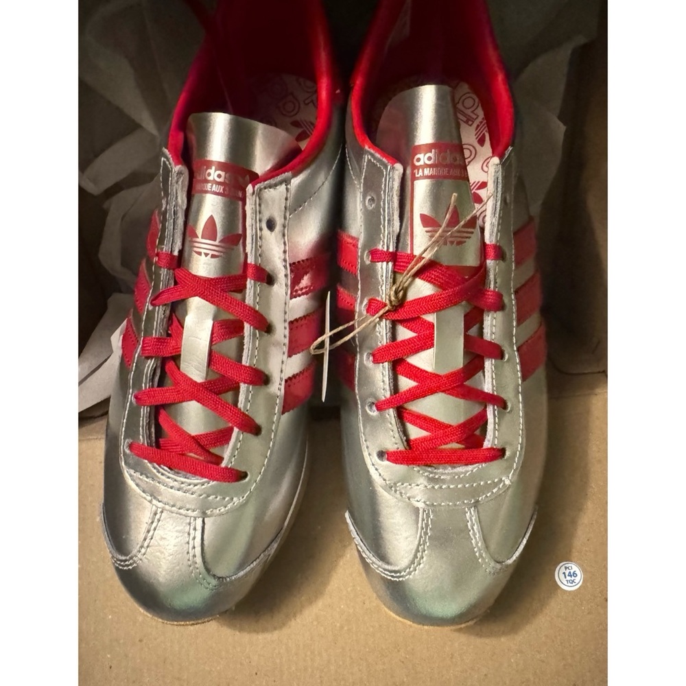 Adidas Country OG W Sneakers - Silver and Red